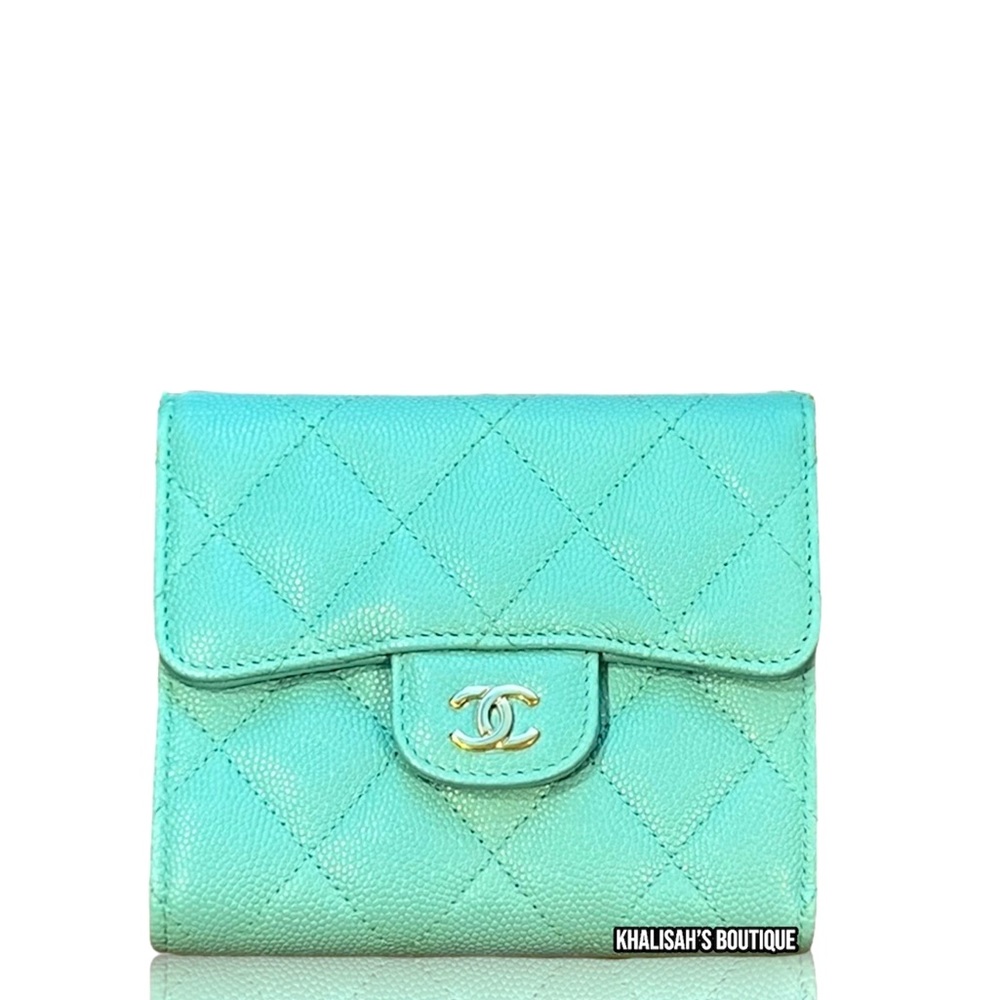 BNIB!! VERY Rare!!! Chanel Wallet LARGE Trifold Tiffany Blue Caviar Belt Waist - Picture 4 of 15